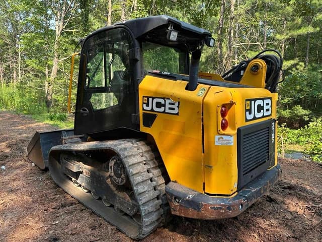 Image of JCB 3TS-8T equipment image 2