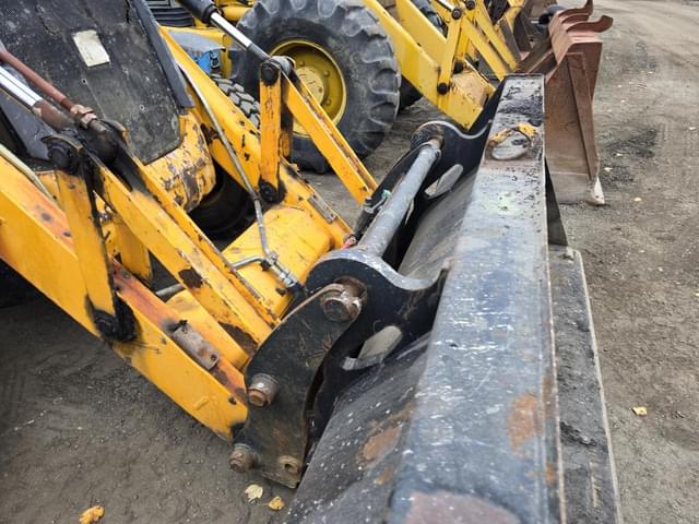 Image of JCB 3CX equipment image 3