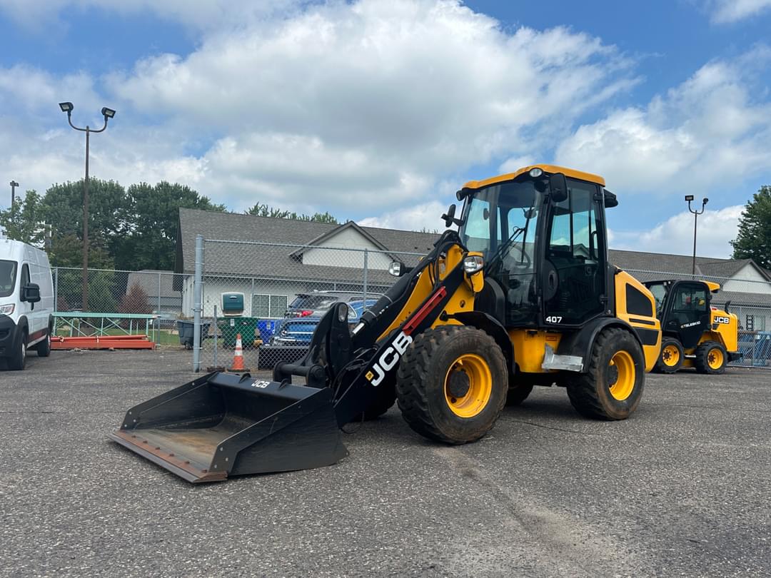 Image of JCB 407 Primary image