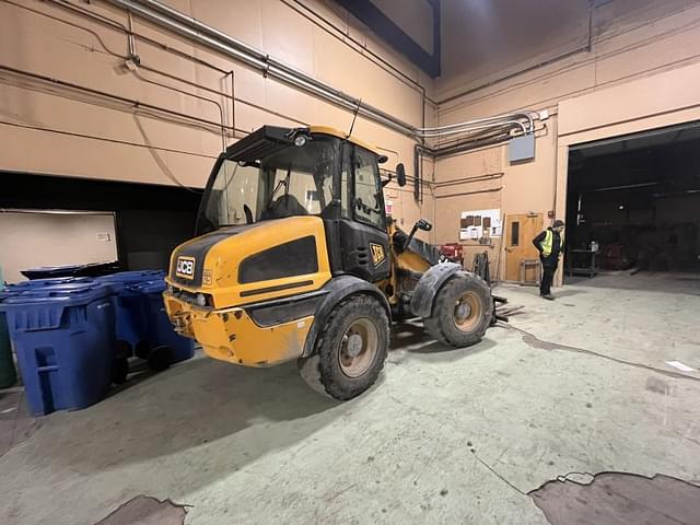 Image of JCB 409 equipment image 2