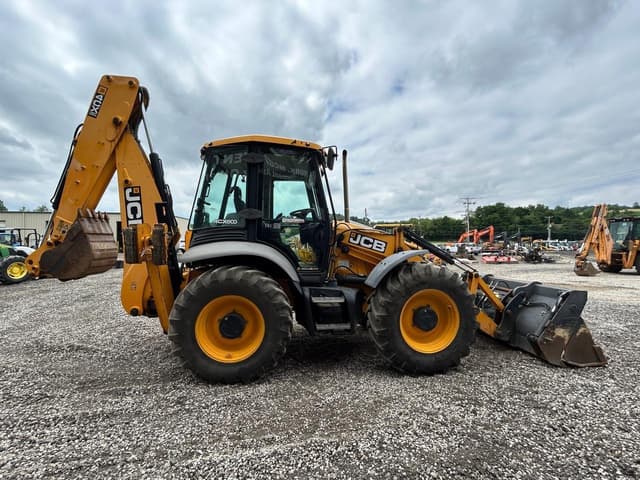 Image of JCB 4CX equipment image 4