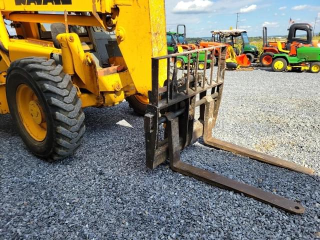 Image of JCB 506B equipment image 2