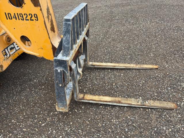 Image of JCB 510-56 equipment image 4