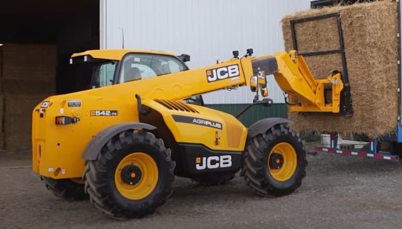 Image of JCB 542-70 Agri Plus Image 1