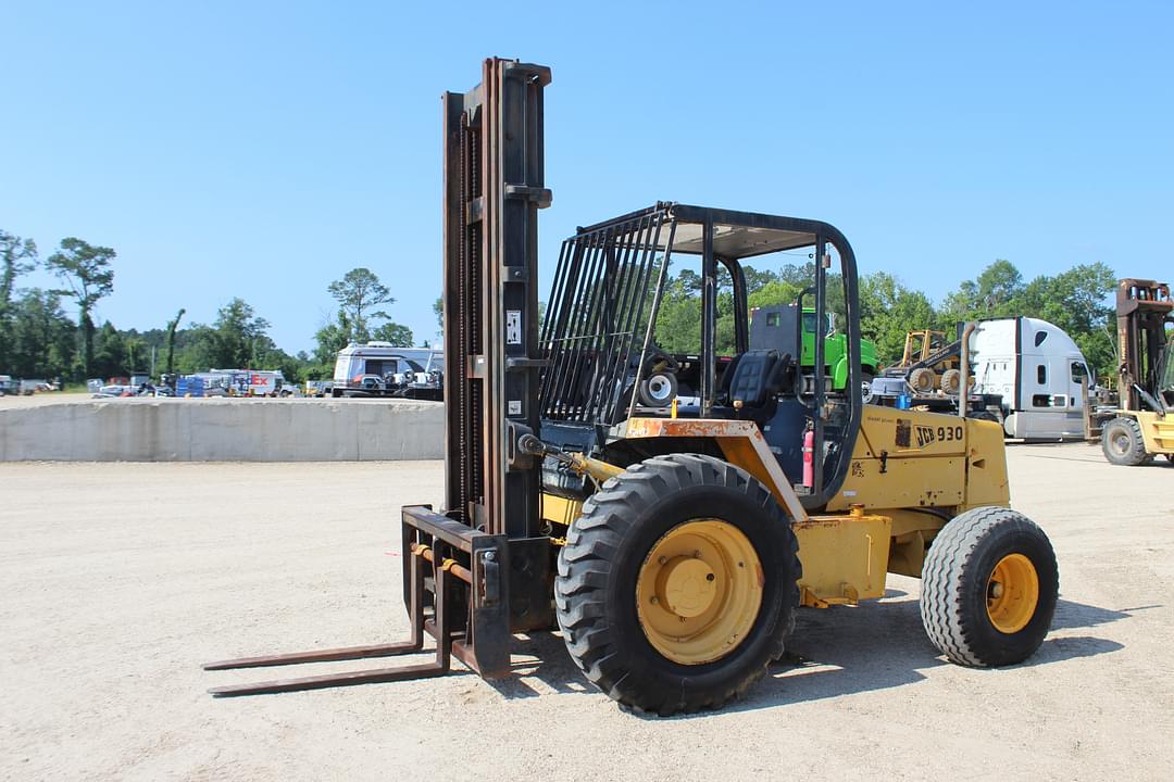 Image of JCB 930 Primary image