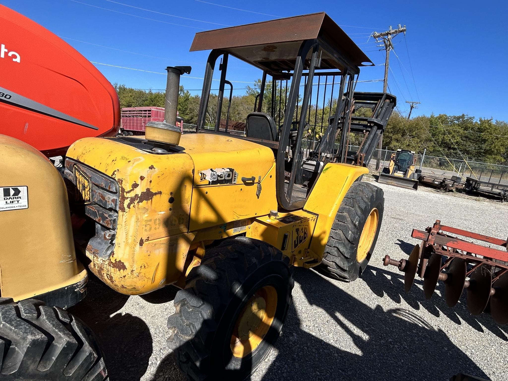 JCB 930 Equipment Image0