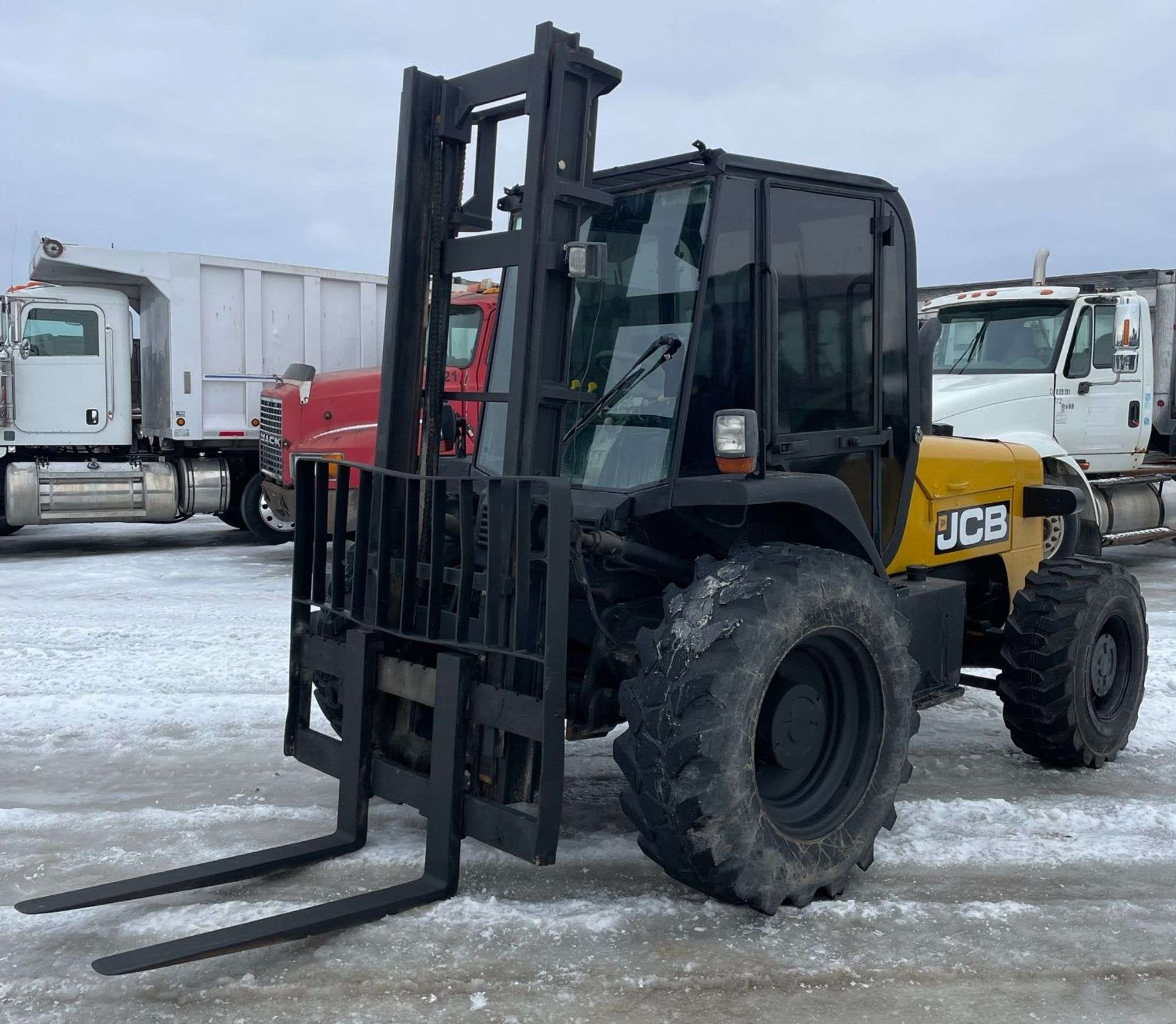 JCB 930 Equipment Image0