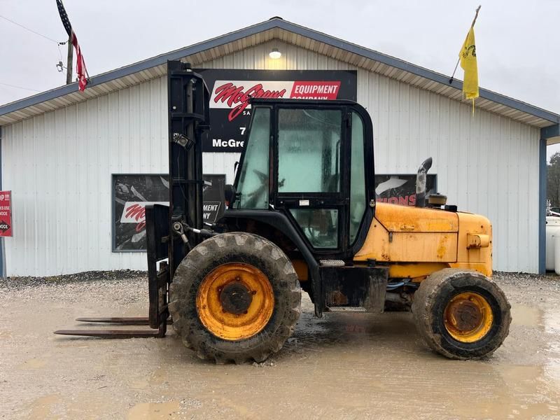 JCB 930 Equipment Image0