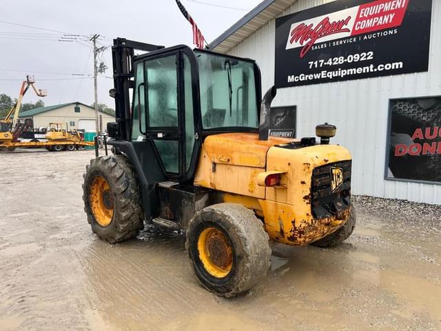 Image of JCB 930 equipment image 2