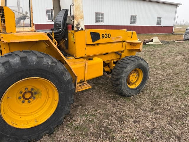 Image of JCB 930 equipment image 1