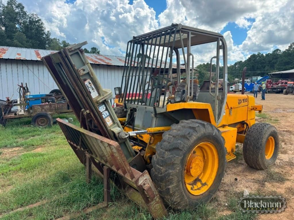 JCB 930 Equipment Image0