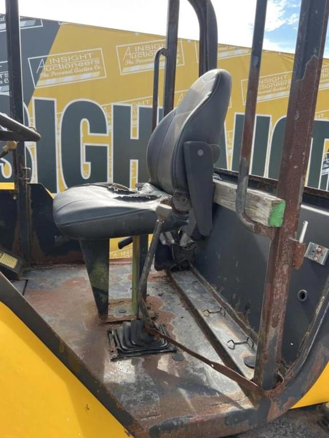 Image of JCB 930 equipment image 1