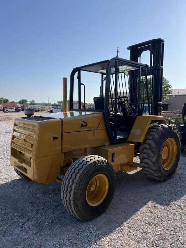 Image of JCB 930 equipment image 2