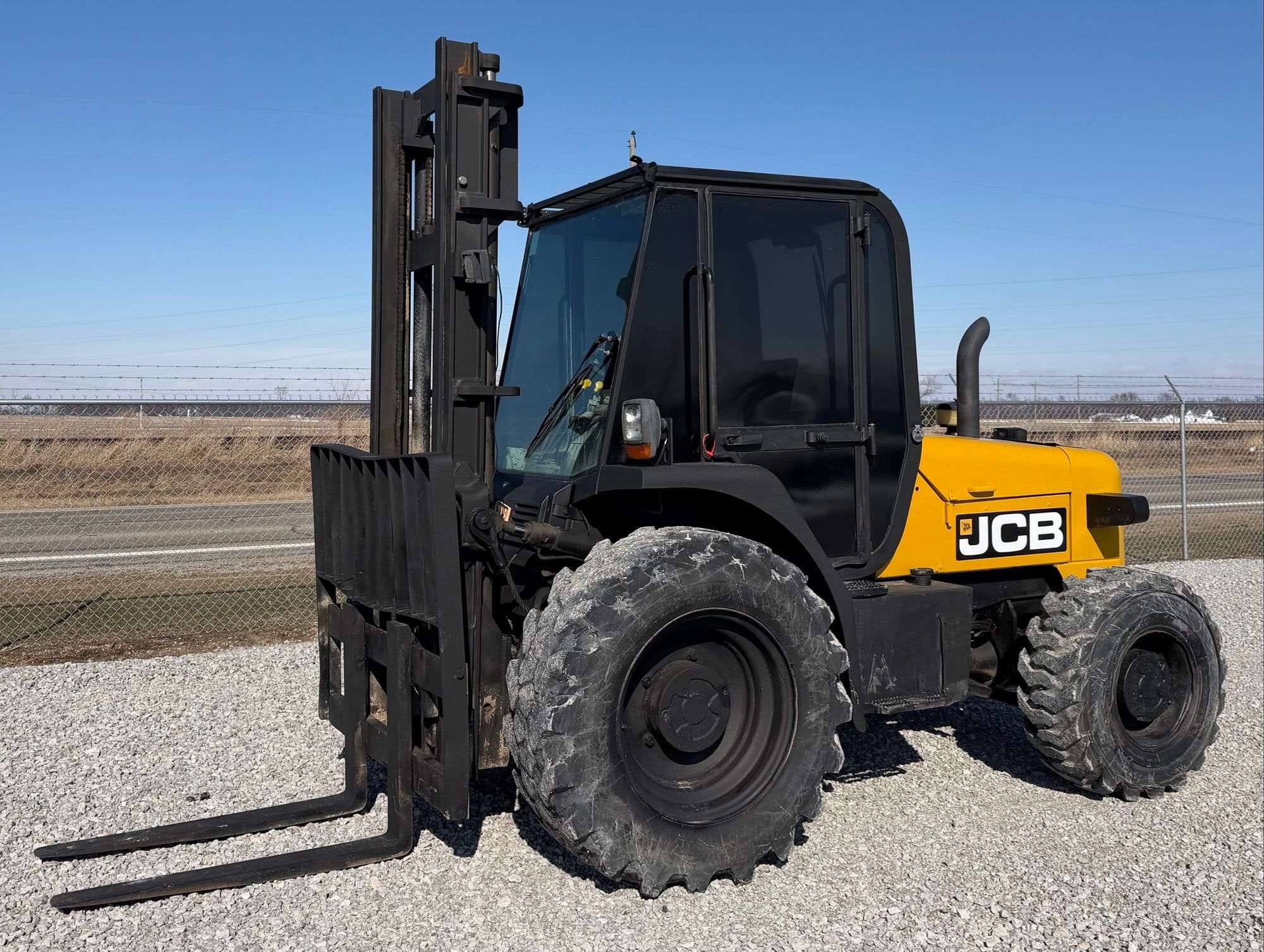 JCB 930 Equipment Image0