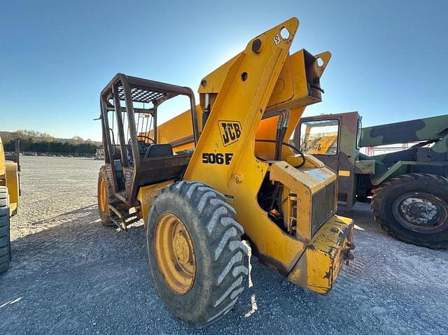 Image of JCB 506B equipment image 3