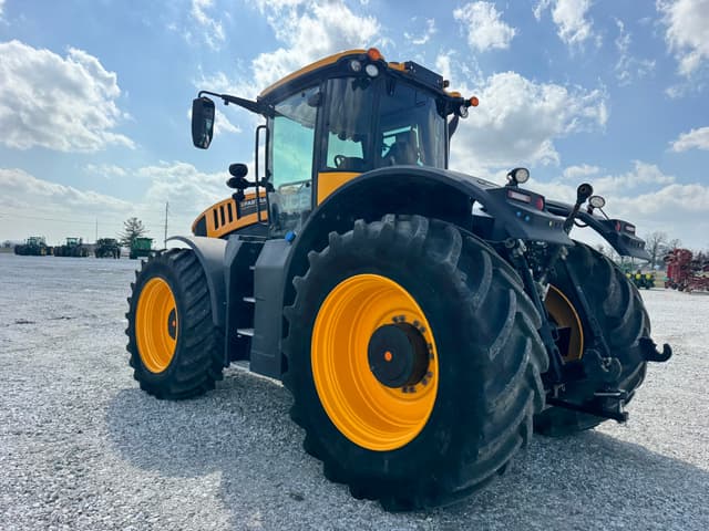 Image of JCB Fastrac 8330 equipment image 4