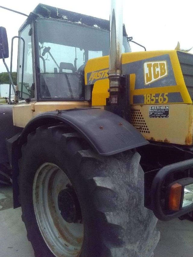 Image of JCB Fastrac 185-65 equipment image 2