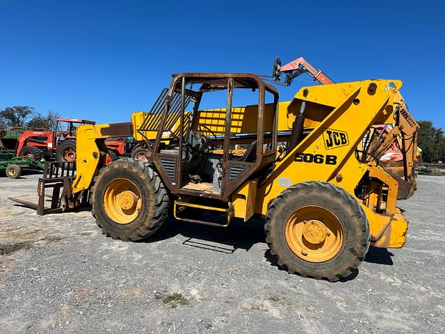 Image of JCB 506B equipment image 2