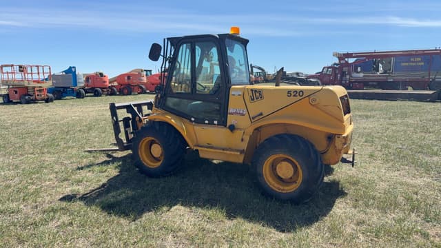 Image of JCB 520 equipment image 2