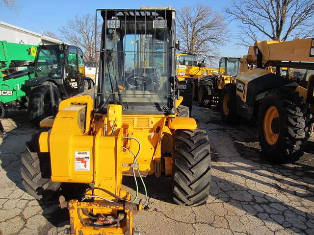 Image of JCB 520 equipment image 2