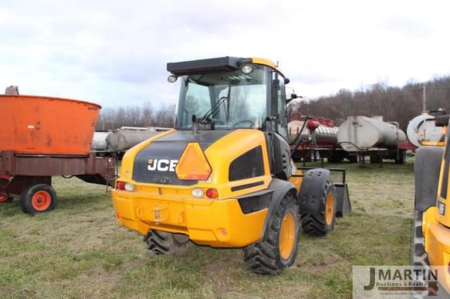 Image of JCB TM220 equipment image 2