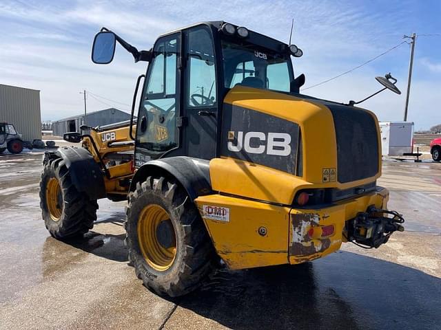 Image of JCB TM320 equipment image 2