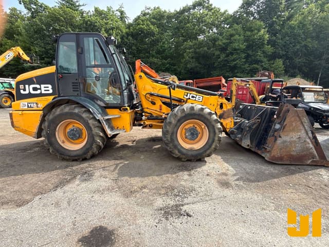Image of JCB TM320 equipment image 3