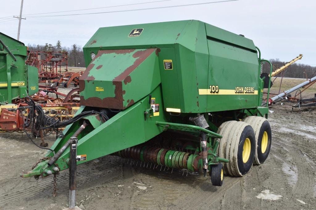 John Deere 100 Equipment Image0