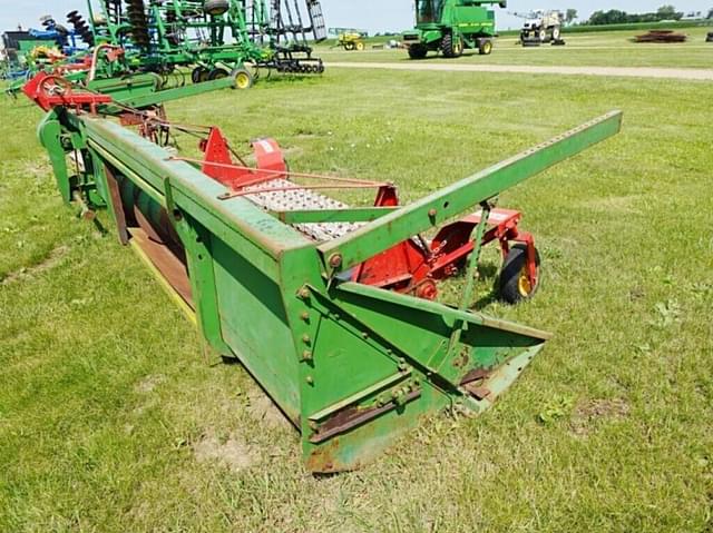 Image of John Deere 100 equipment image 2