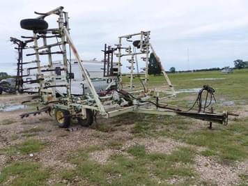 Main image John Deere 1010