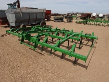 Main image John Deere 1010