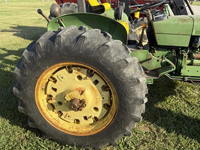 Image of John Deere 1020 equipment image 2