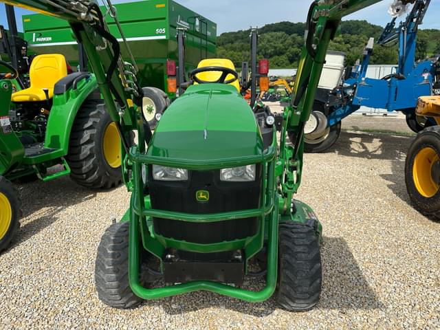 Image of John Deere 1025R equipment image 2
