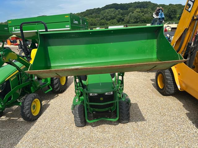 Image of John Deere 1025R equipment image 3