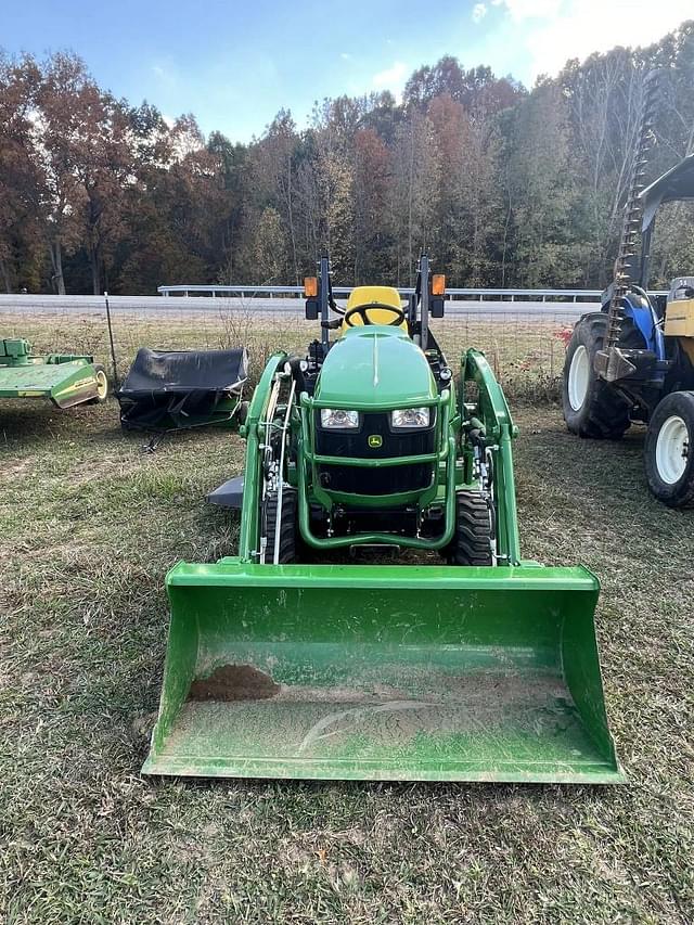 Image of John Deere 1025R equipment image 1