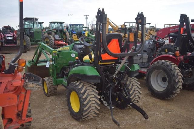 Image of John Deere 1025R equipment image 1