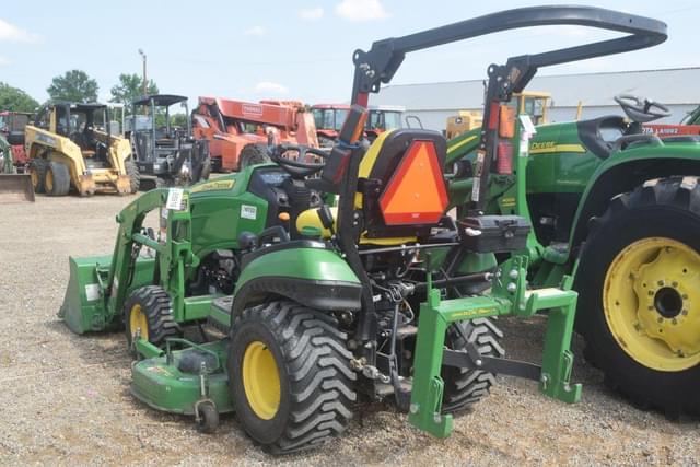 Image of John Deere 1025R equipment image 1