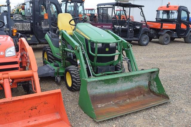 Image of John Deere 1025R equipment image 3