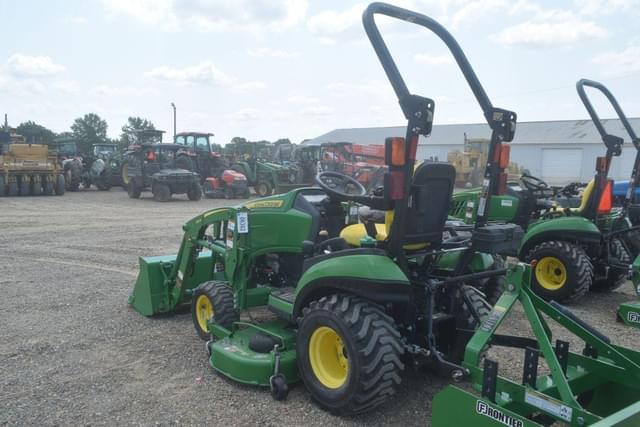 Image of John Deere 1025R equipment image 1