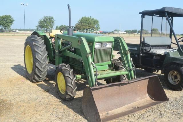 Image of John Deere 1050 equipment image 3