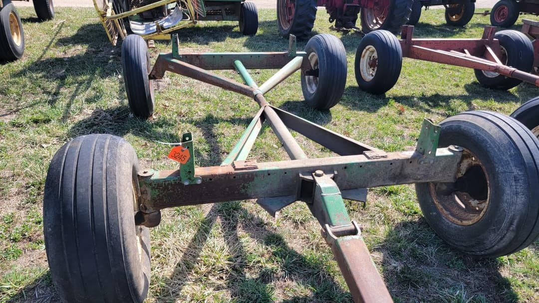 Image of John Deere 1064 Image 0