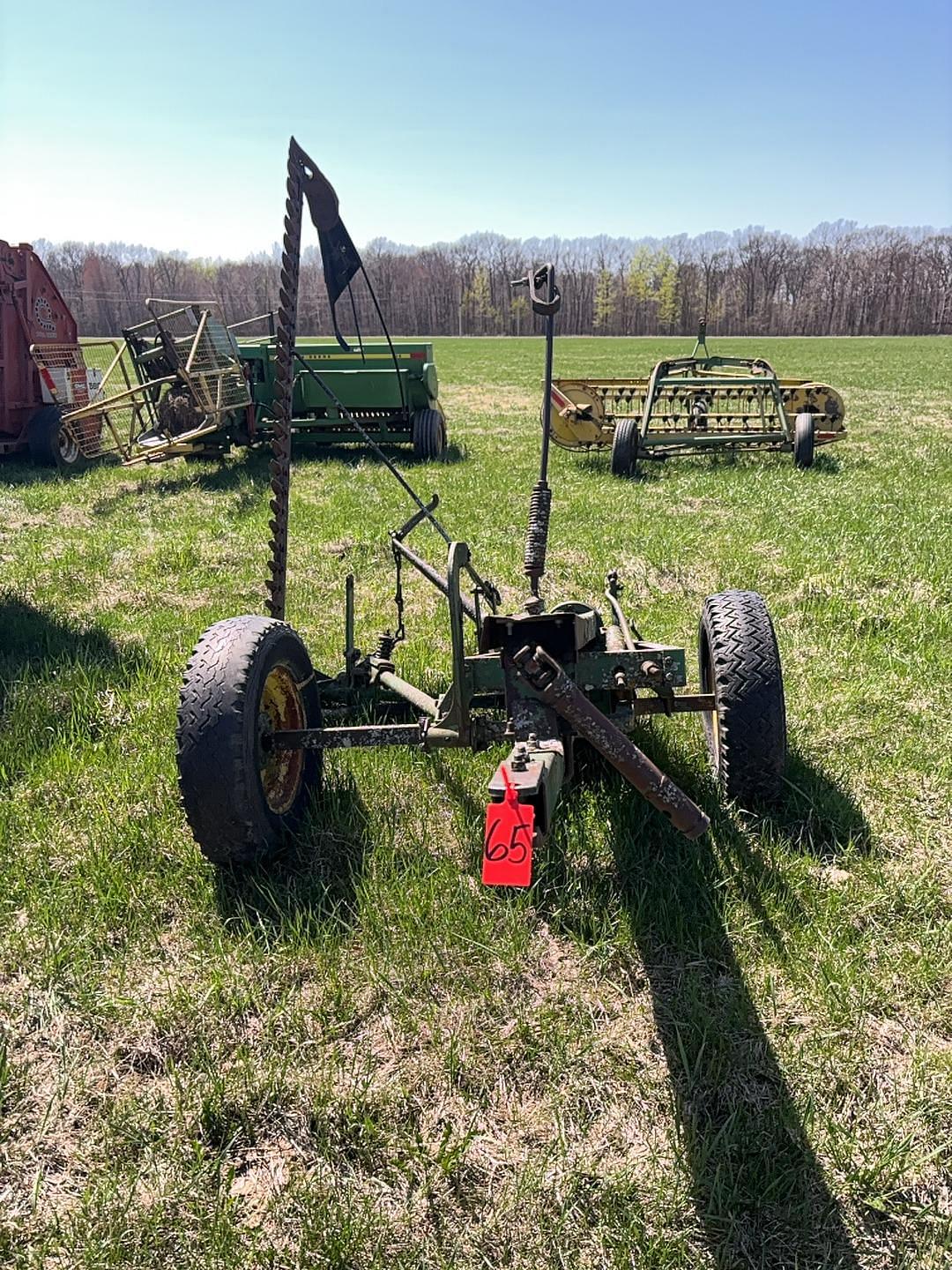 Image of John Deere 11 Primary image