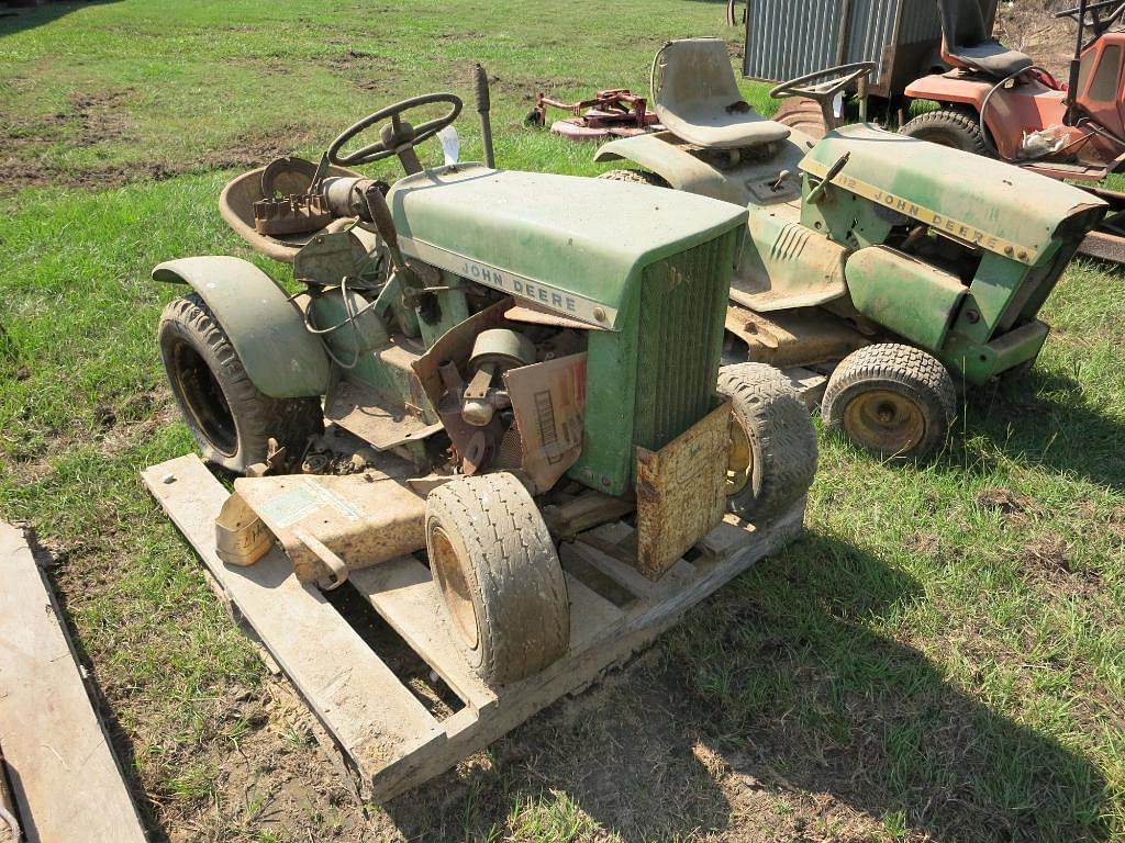 Image of John Deere 110 Image 0