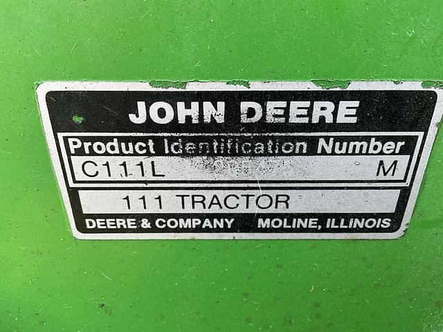 Image of John Deere 111 equipment image 3