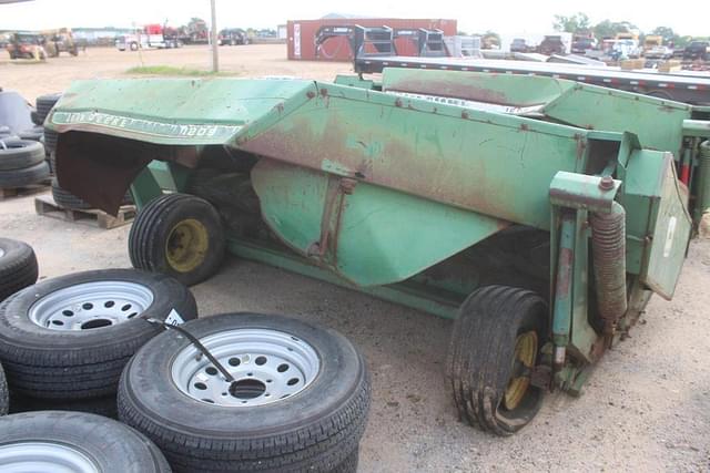 Image of John Deere 1209 equipment image 1
