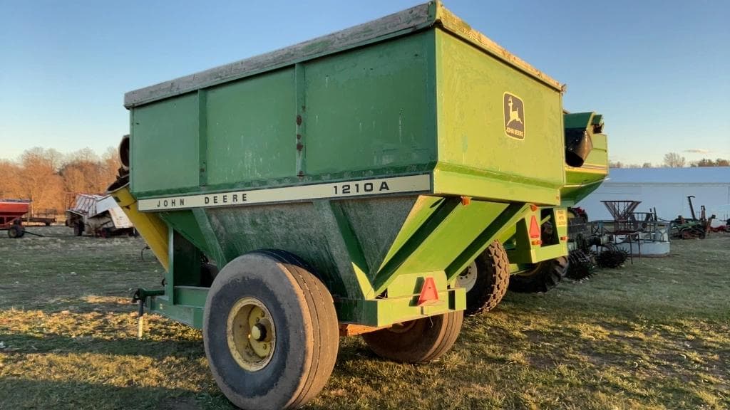 Image of John Deere 1210A Image 1