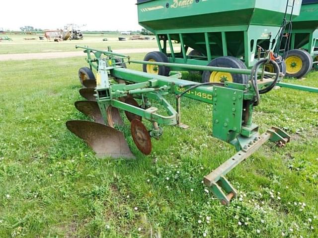 Image of John Deere 1350-1450 equipment image 2