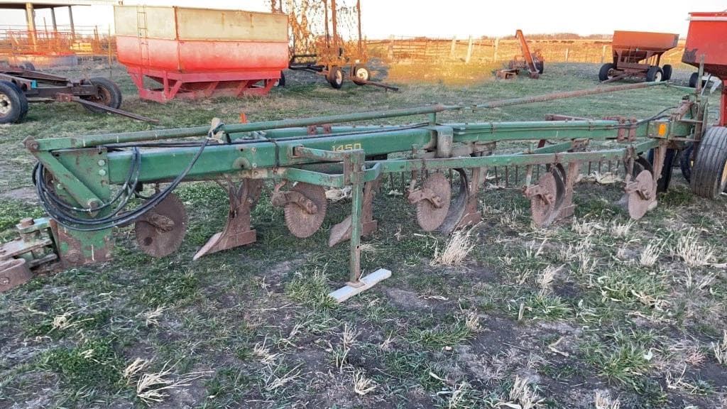Image of John Deere 1450 Image 1