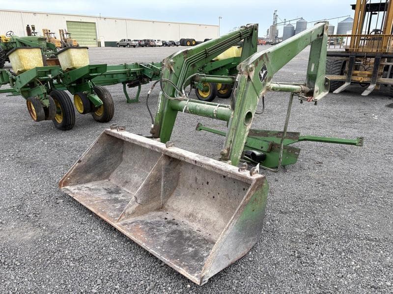 Image of John Deere 148 Primary Image