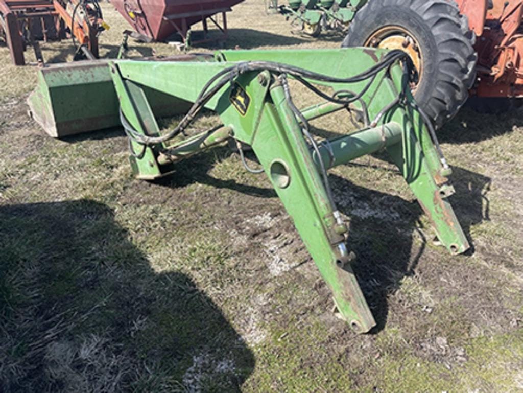 Main image John Deere 148